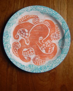 Octopus plate in orange